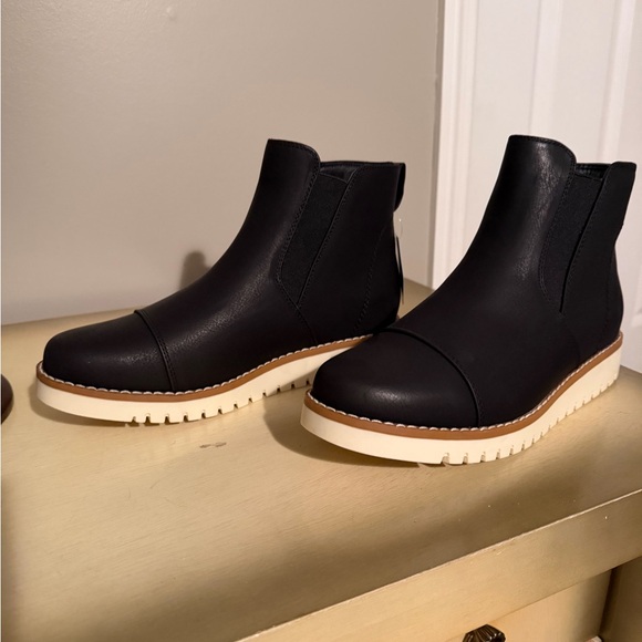 Sonoma Shoes - NWT‼️Sonoma Boots